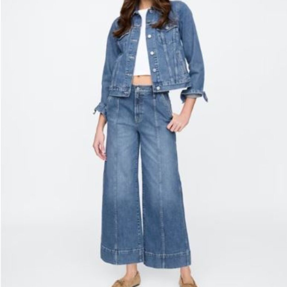 High Rise Wide-Leg Crop Jeans - Size 8/29 Short